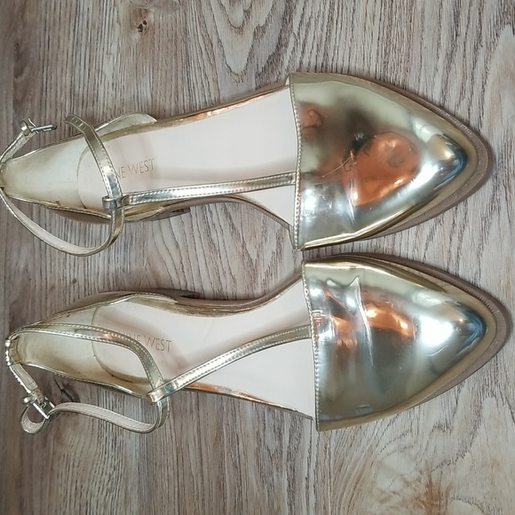 Nine West Womens Gild Metallic Closed Toe Ankle Strap Shoes Size 8M - Picture 10 of 12